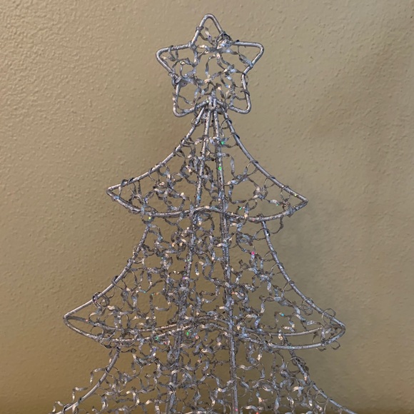 Wire Metal Mesh Reindeer & Christmas Tree - Picture 8 of 16